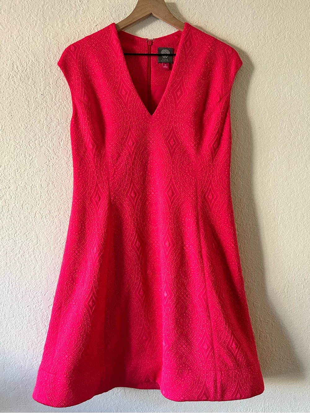 Vince Camuto Fuchsia Textured V-Neck Fit & Flare Midi Dress